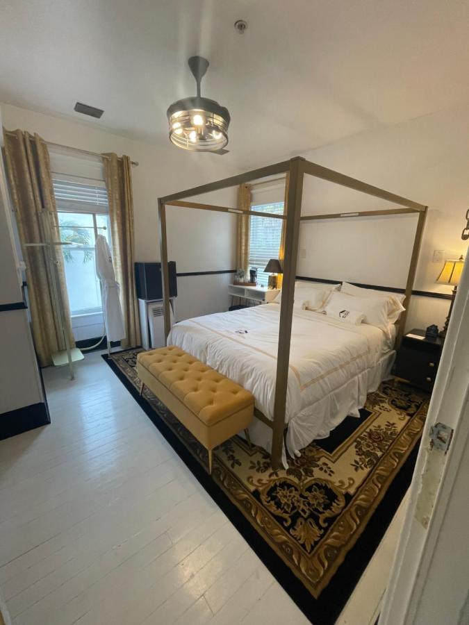 Prestige Collection, Hotel Boutique Сейнт Питърсбърг Екстериор снимка