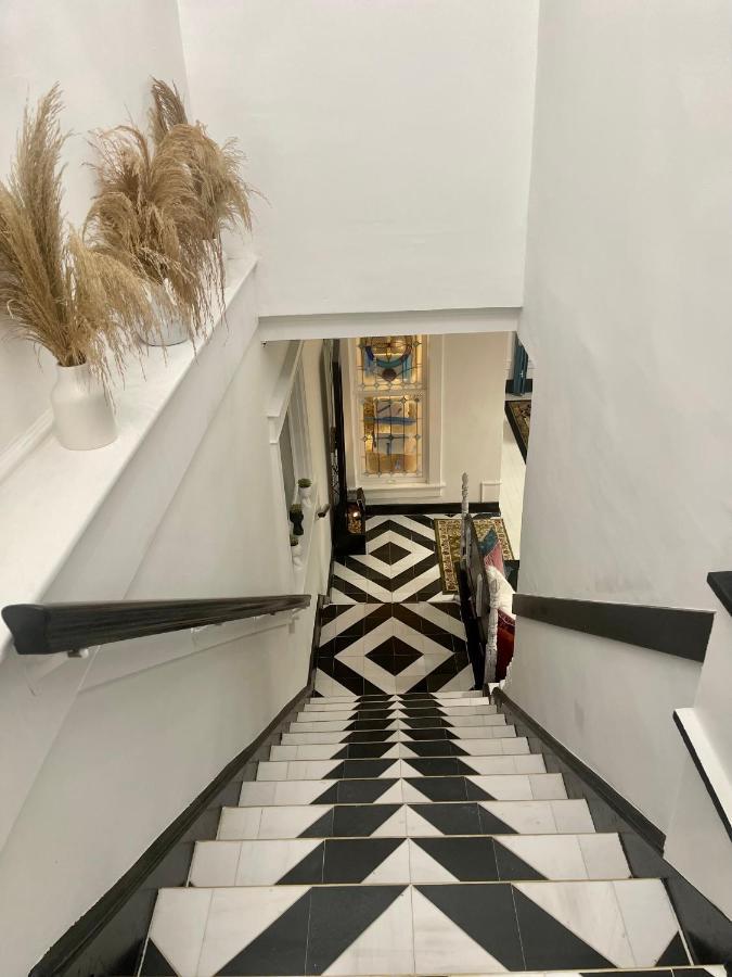 Prestige Collection, Hotel Boutique Сейнт Питърсбърг Екстериор снимка
