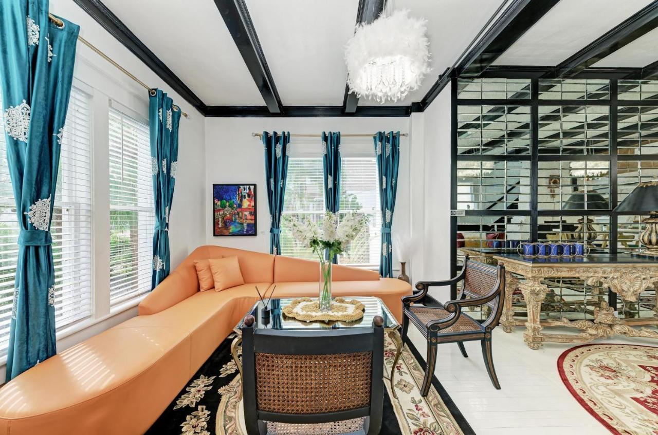 Prestige Collection, Hotel Boutique Сейнт Питърсбърг Екстериор снимка