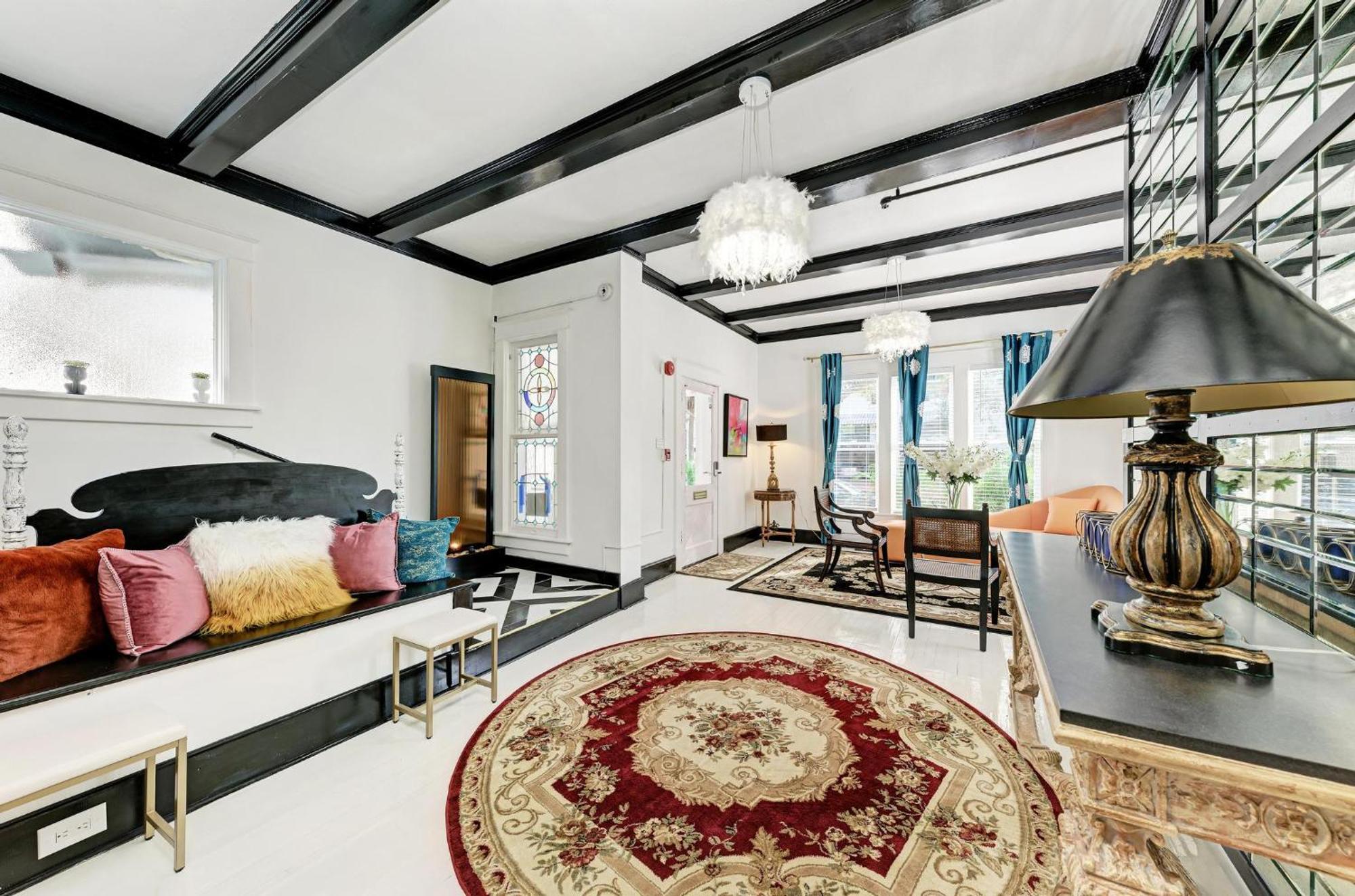 Prestige Collection, Hotel Boutique Сейнт Питърсбърг Екстериор снимка